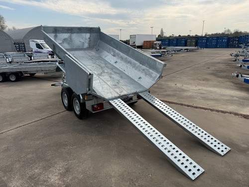 Dump trailer tipping electri - trailer,